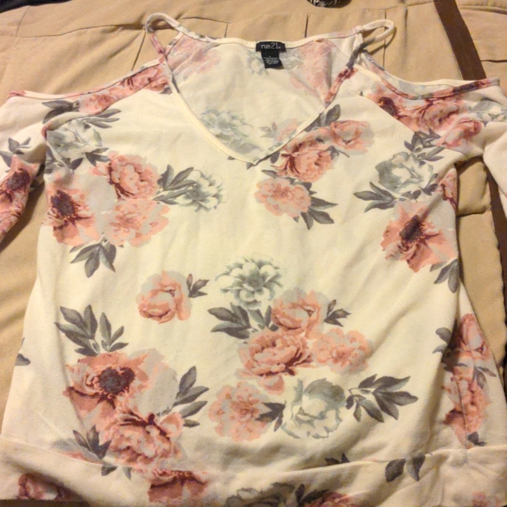 Open shoulder sweater top